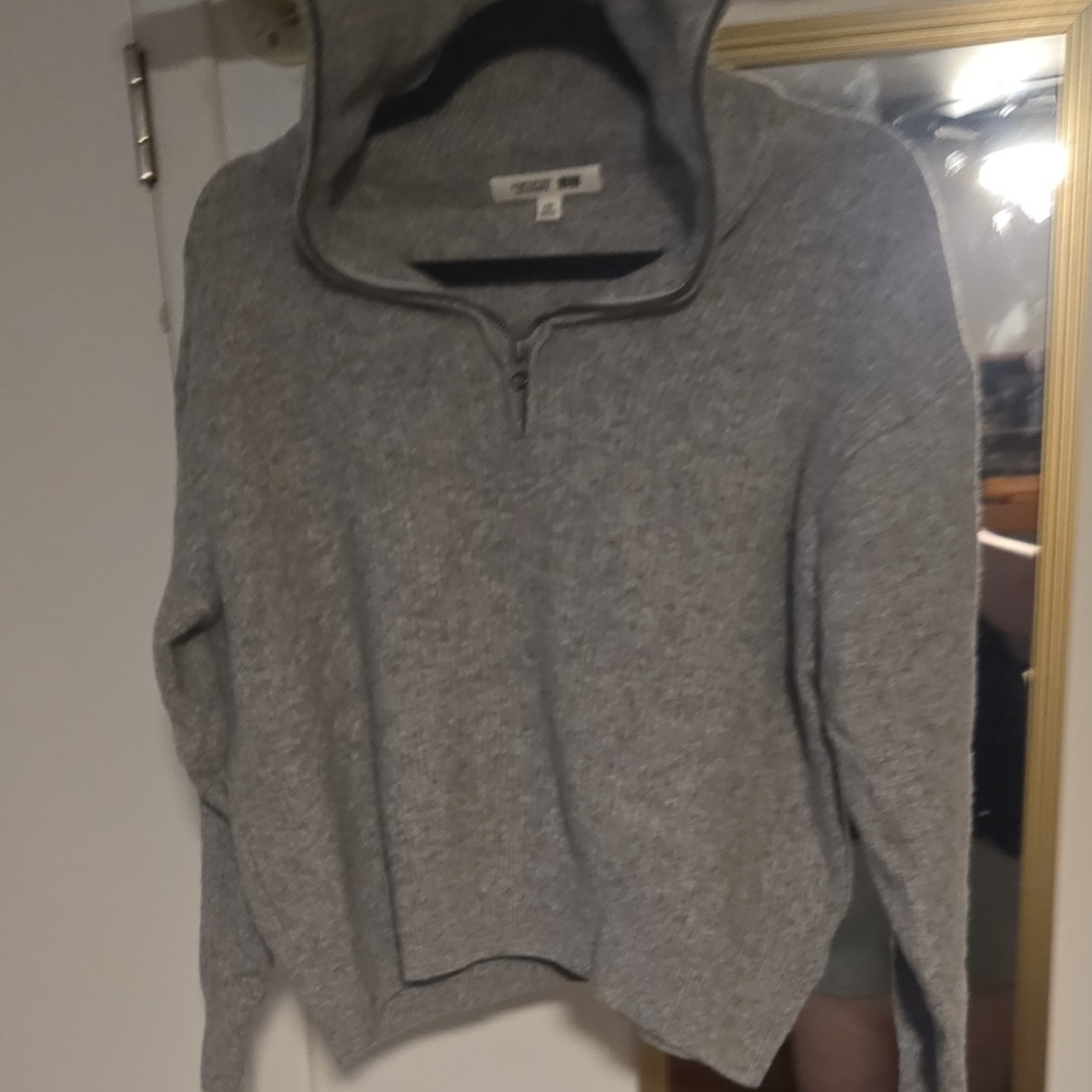 Uniqlo Gray Cowl Neck Sweater